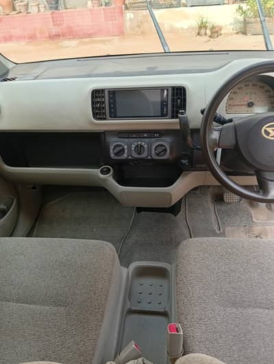 Daihatsu Boon 2012