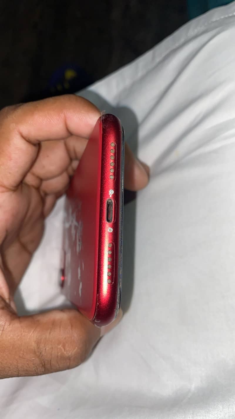 Apple iPhone 11 10