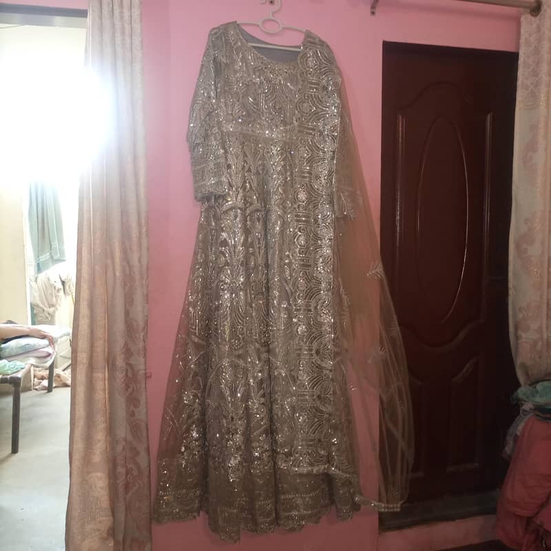 fancy frock 0