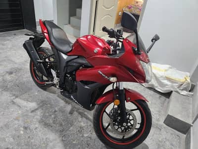 Suzuki Gixxer