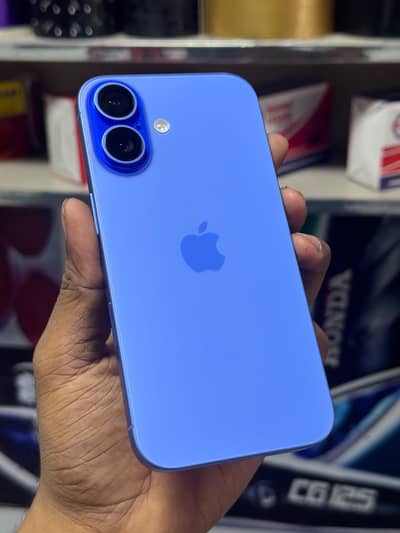 Apple iPhone 16