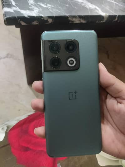 One Plus 10 Pro