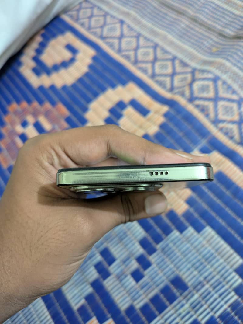 Tecno Spark 20 3