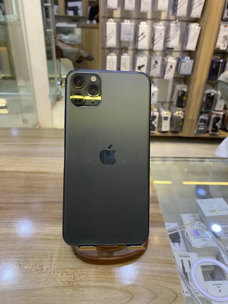 Apple iPhone 11 Pro 1
