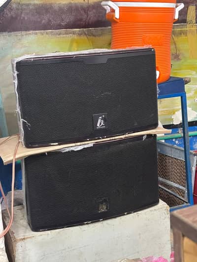 studio speaker 10"