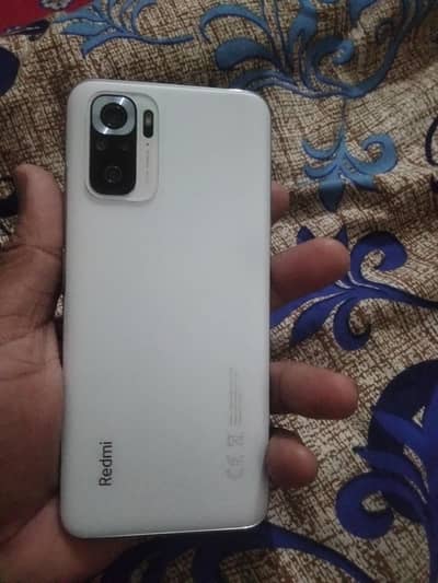 Xiaomi Redmi Note 10 4/128 GB lach condition