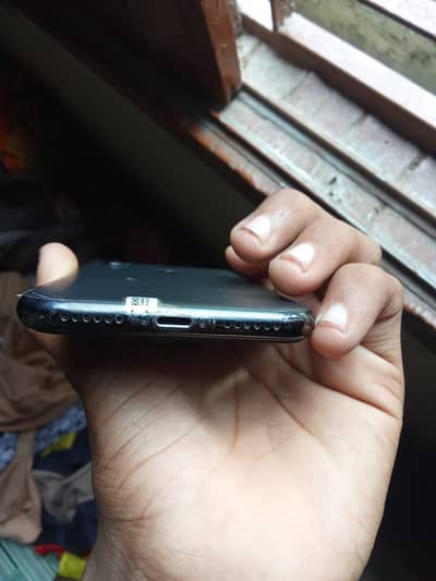 iPhone X 64 GB All okay, battery health 74 urgent sale Non-PTA