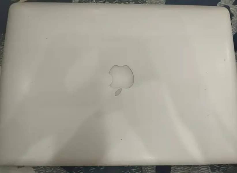 MacBook 0