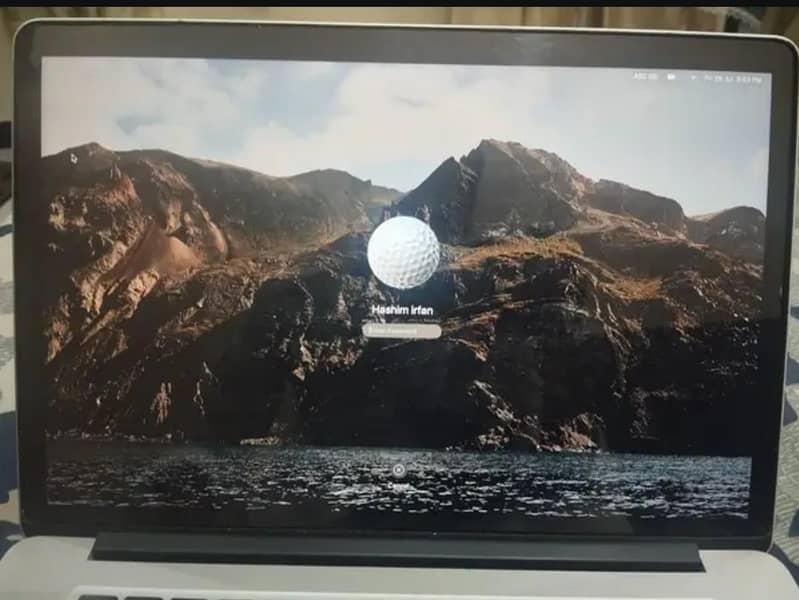 MacBook 1