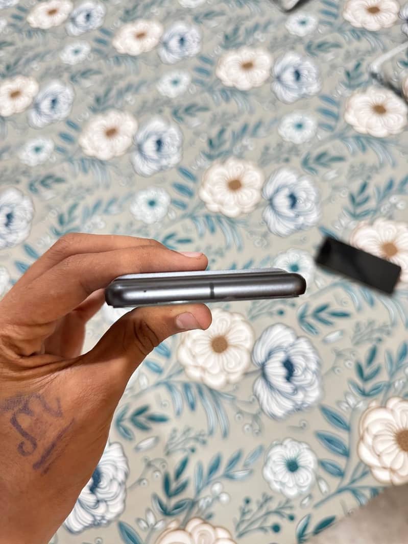 Google Pixel 7 2