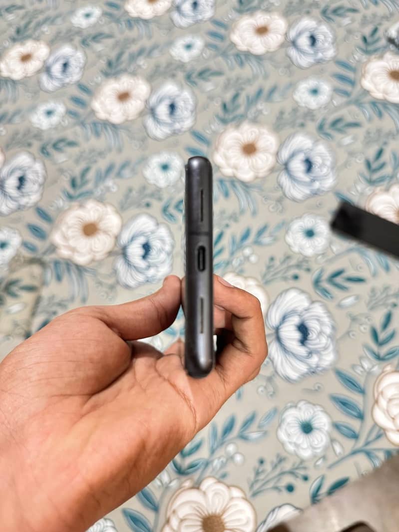 Google Pixel 7 3