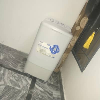 Haier HWM 80-35 Top Load Semi-Automatic Single Tub Washer