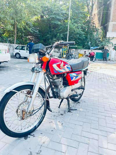 honda 125 model 22 all Punjab no location bhara kahu Islamabad