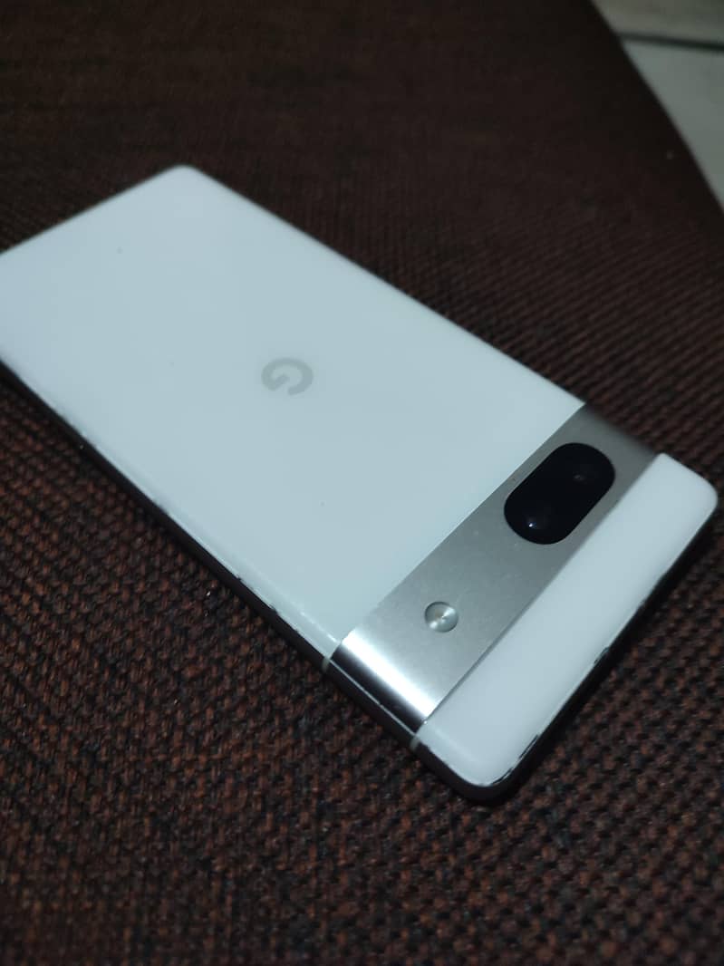 Google Pixel 7a 1