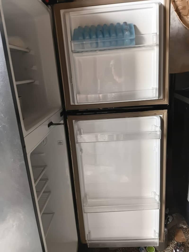 Dawlance 9140WB E-Chrome 3