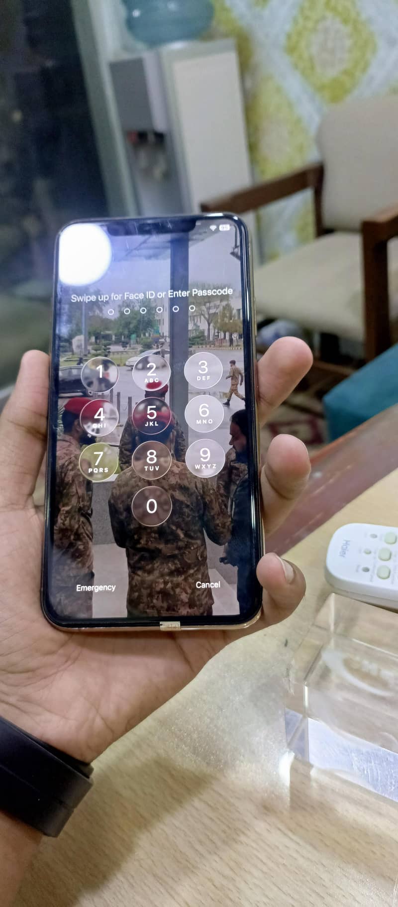 iPhone 11 pro max 4