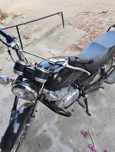 Suzuki 150