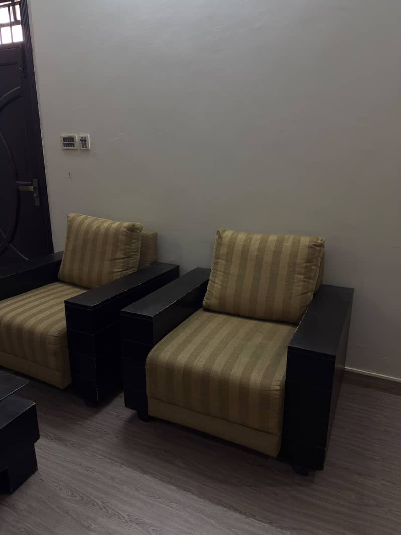 7 Seater Sofa Set 0