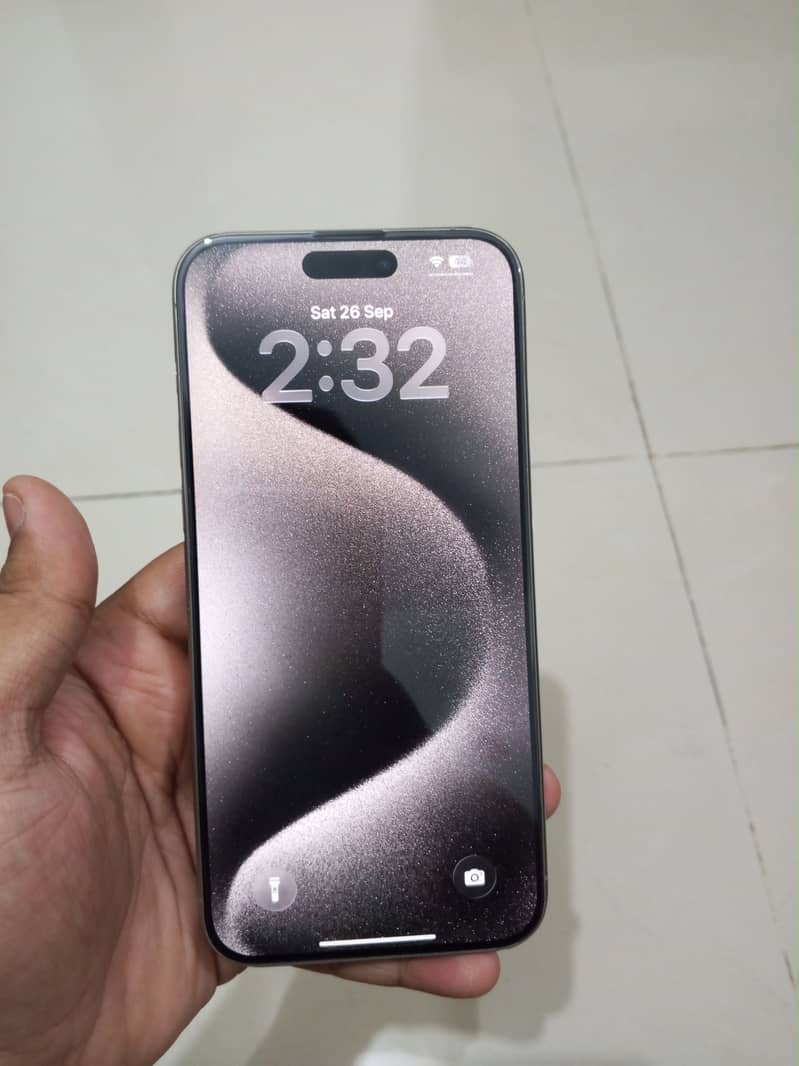 Apple iPhone 15 Pro Max 1
