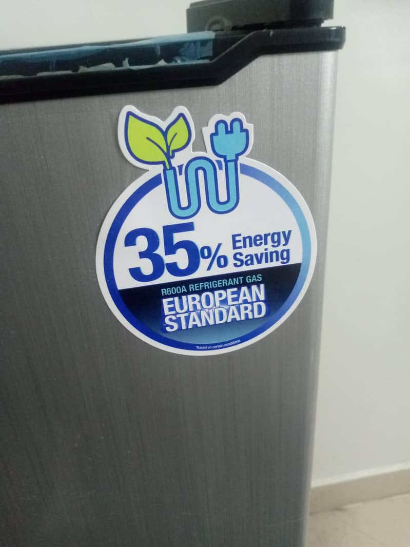 Dawlance mini fridge 2