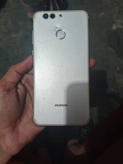 Huawei Nova 2 plus hain mobile okay hain aik Side see panel toota hain