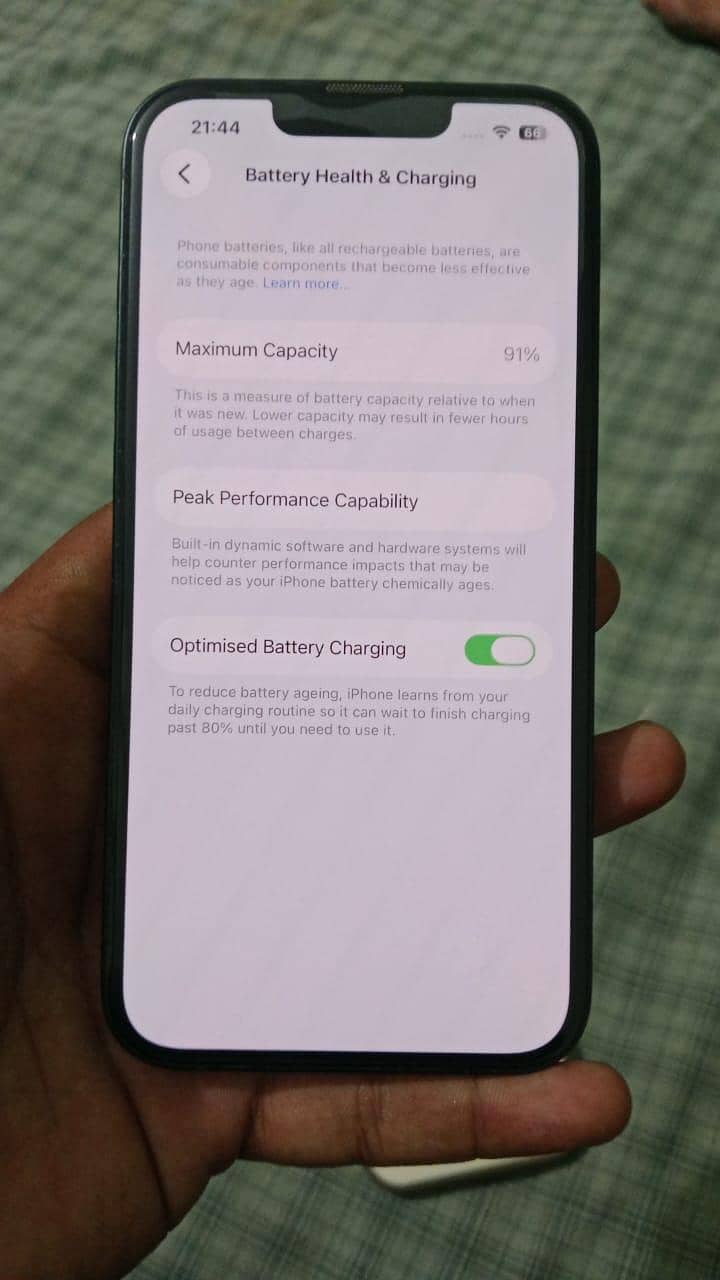 Apple iPhone 13 Jv 1