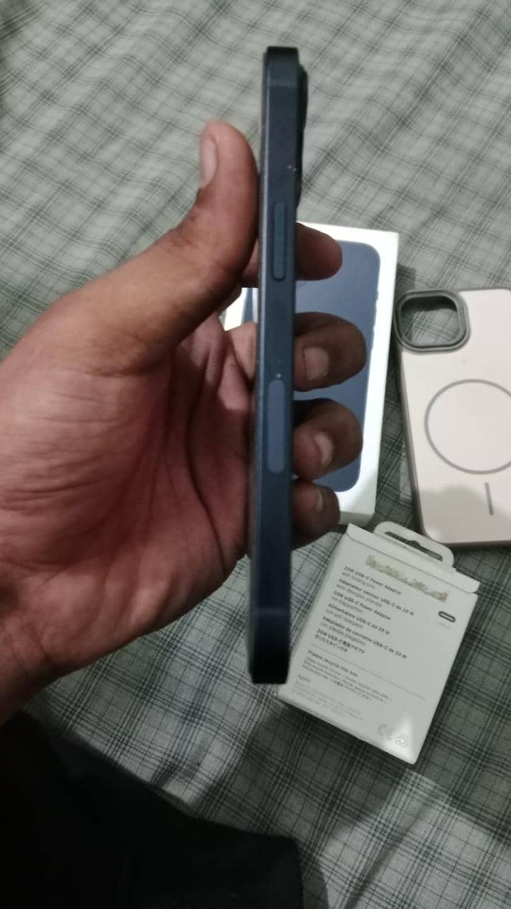 Apple iPhone 13 Jv 6