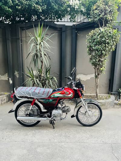 Honda CD 70 | Model 2022 | 13000KM Use | Only Call For Bike Honda CD70