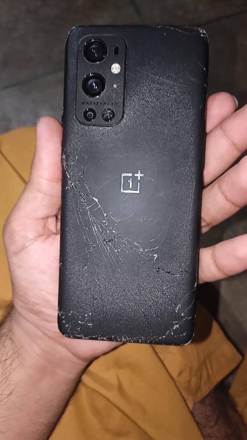 One Plus 9 pro 1
