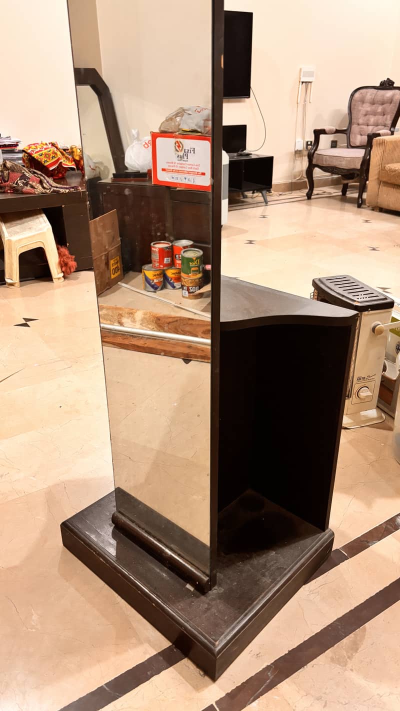 Full-Length Standing Mirror with Solid Wood Stand 2