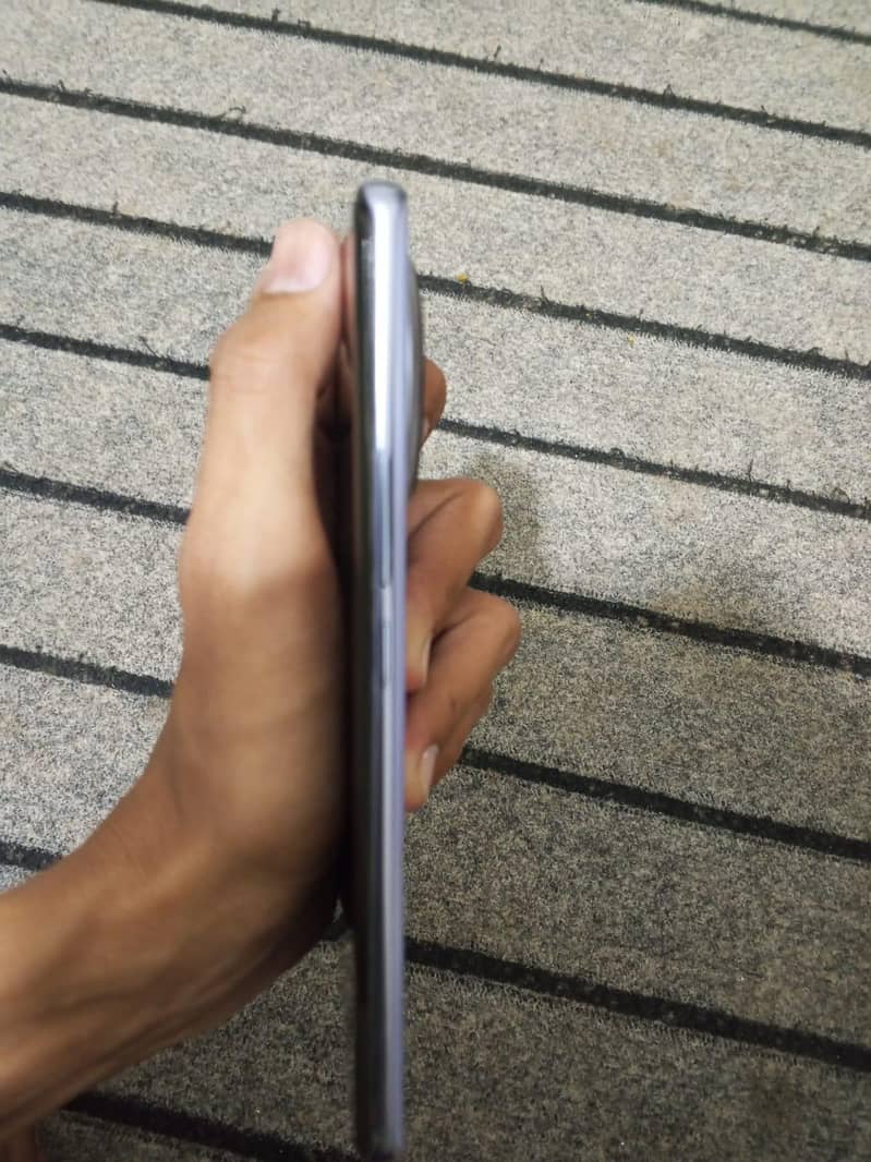 Tecno CAMON 30S 3