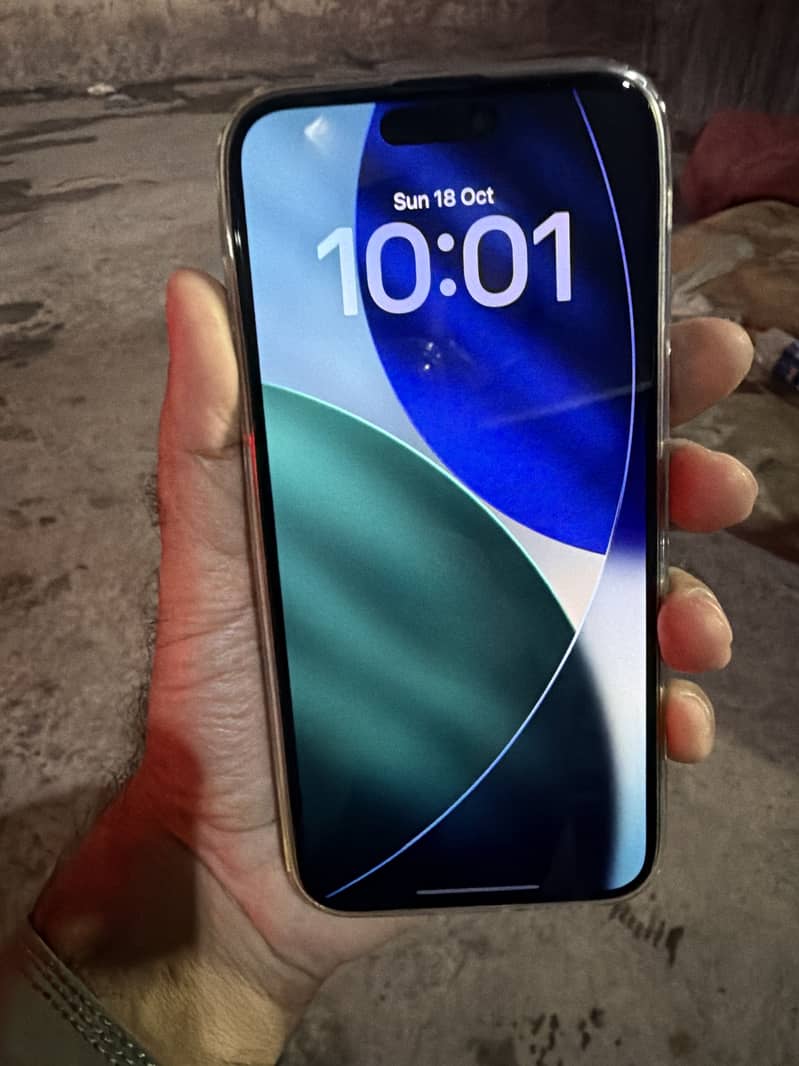 Apple iPhone 15 Pro Max 2