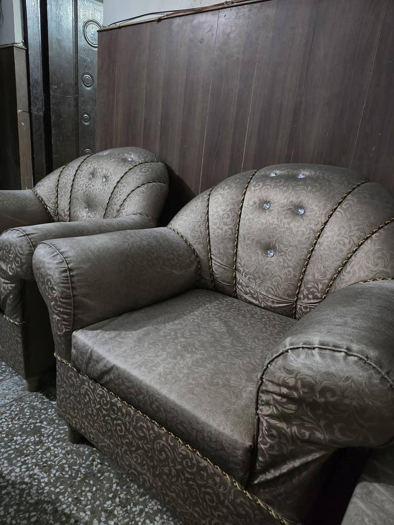 5 Seater Sofa 1