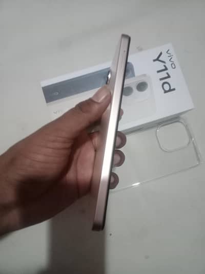 Vivo Y11D Full Box 6+6 128gb only 1 day use only need money