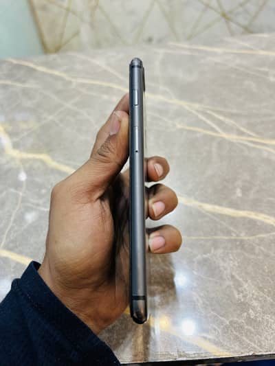Apple iPhone 8 Plus