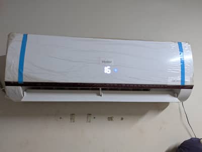 Hair DC Inverter 1 ton HSU- 12 LFCM (Urgent Sale)