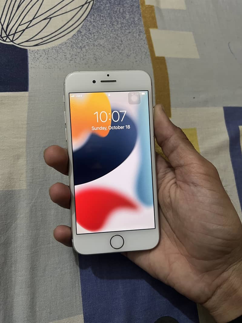 Apple iPhone 7 PTA 128GB 3
