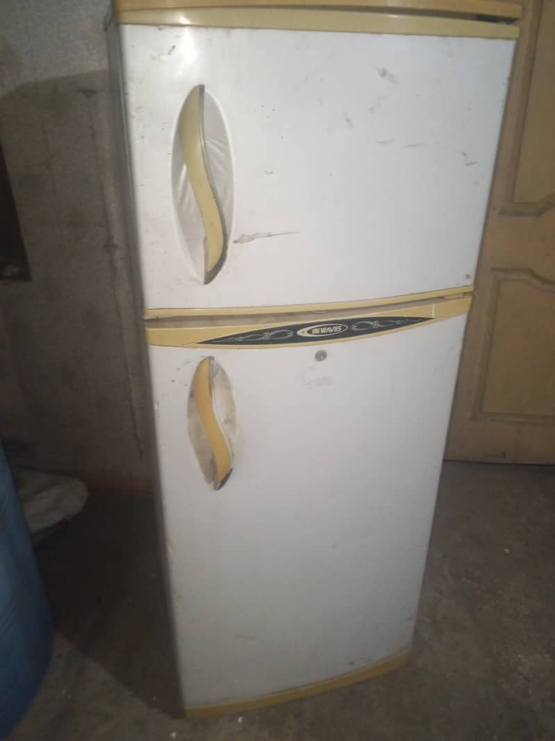 standard size fridge 0