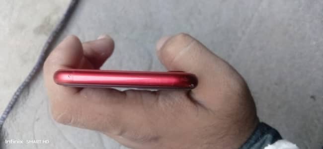 Apple iPhone SE