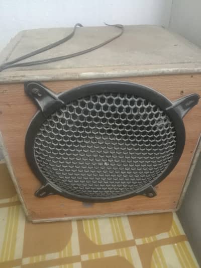 10 inch ka speaker hai