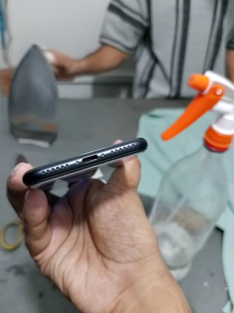 Apple iPhone SE 1