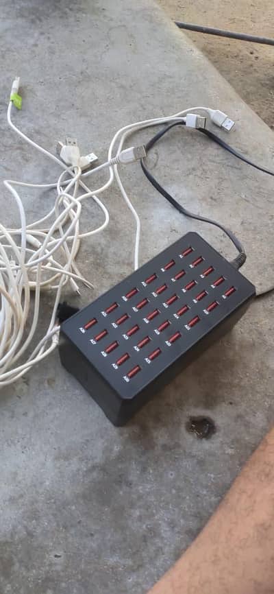 30 port charging station with 15 data cables