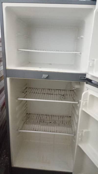 Haier Medium size Refrigerator