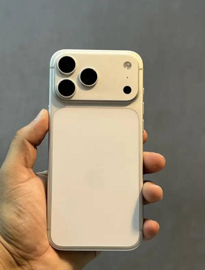 Apple iPhone 17 Pro Max 0
