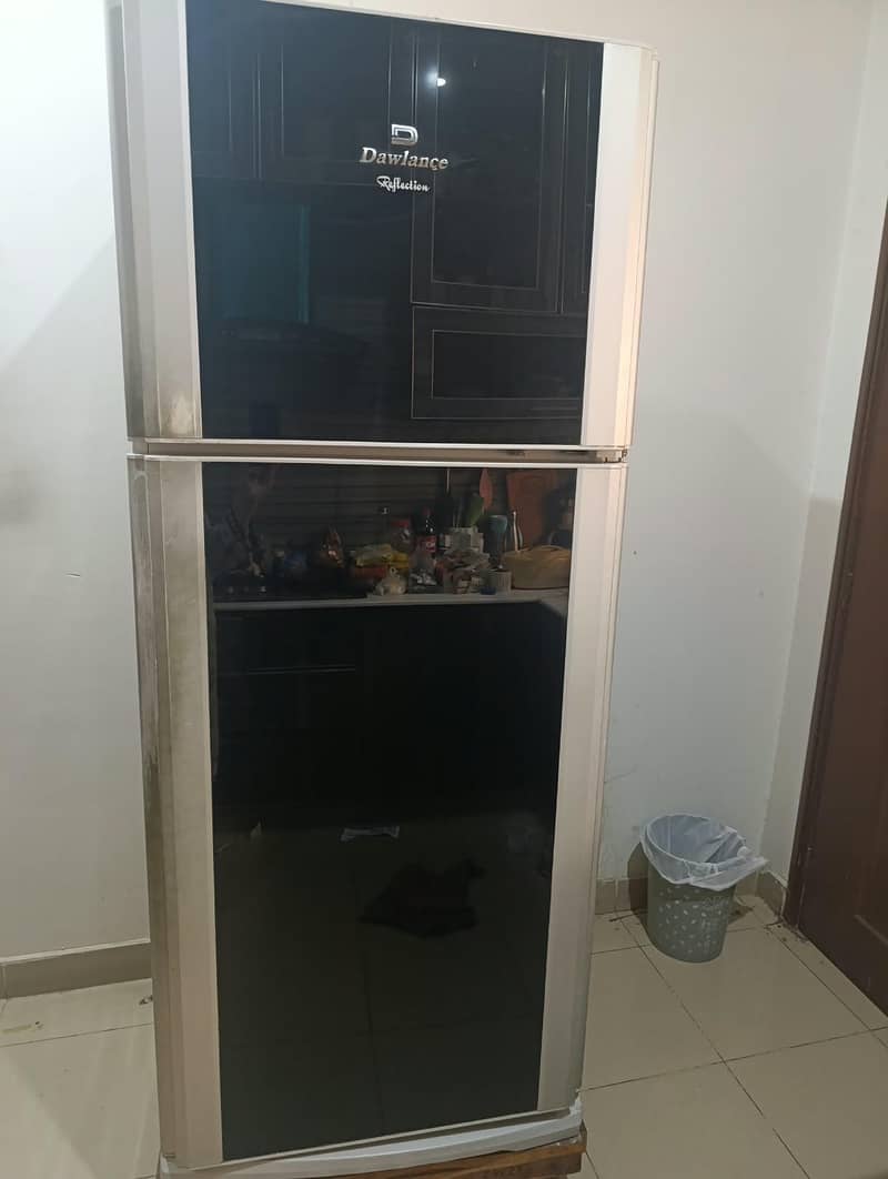 Large Size Dawlance Refrigerator 3
