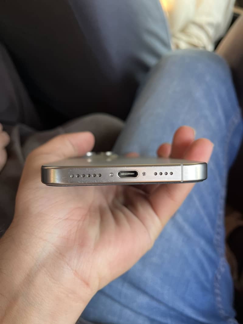 Iphone 16 Pro Max 0