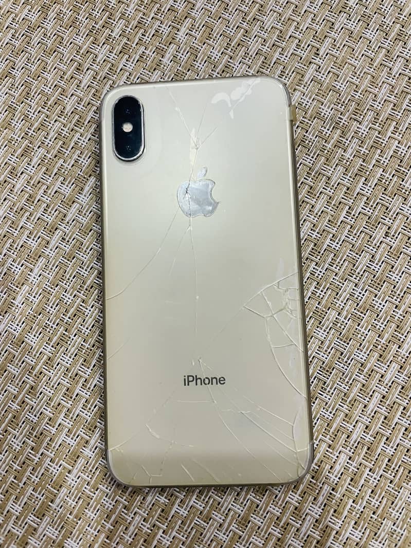 Apple iPhone X 4