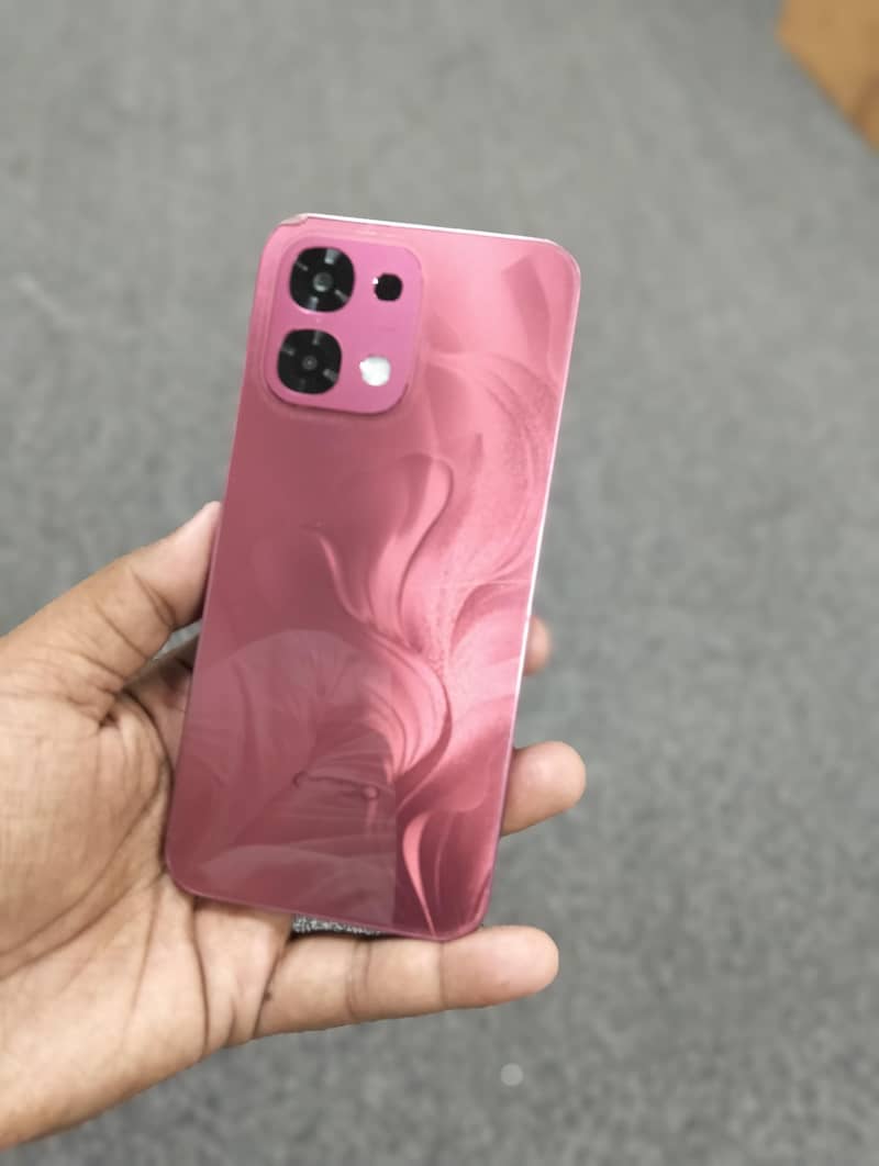 OPPO A6 Pro 0