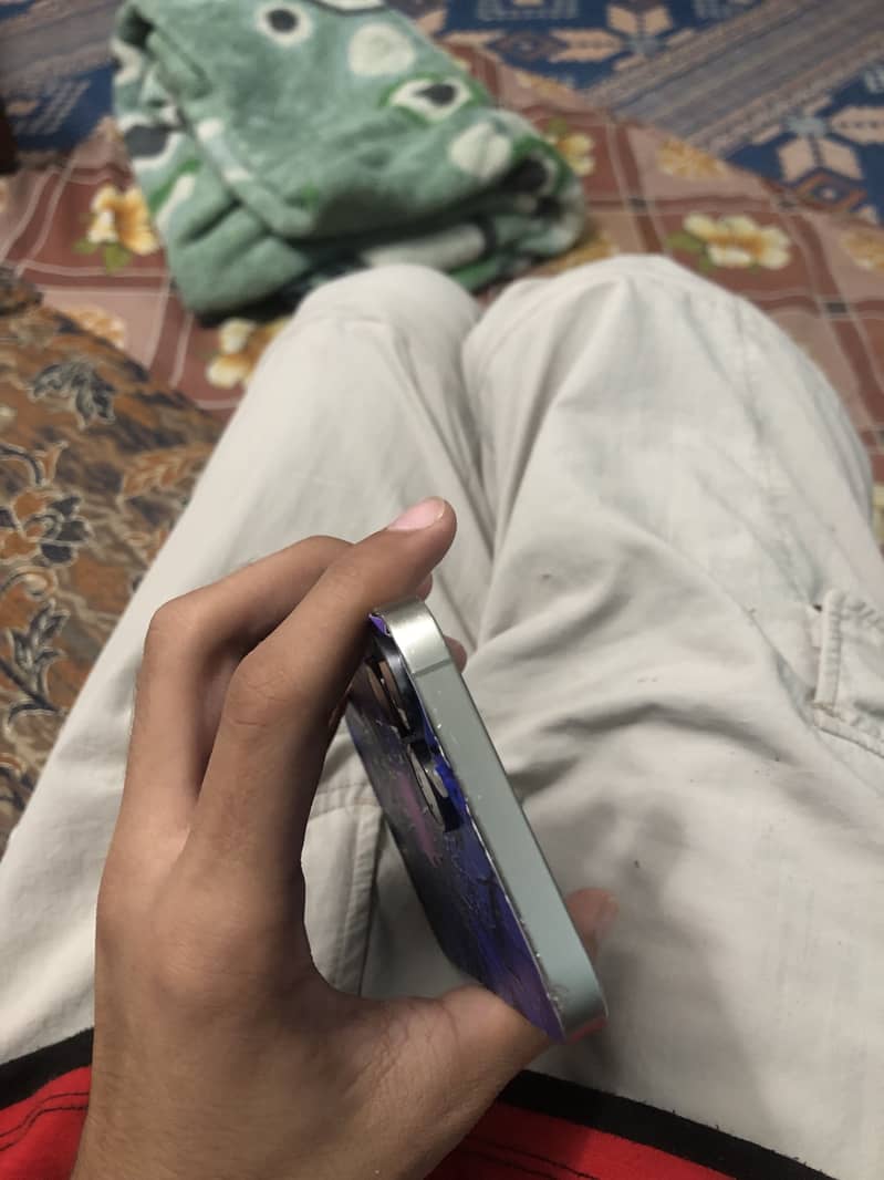 Apple iPhone XR 2