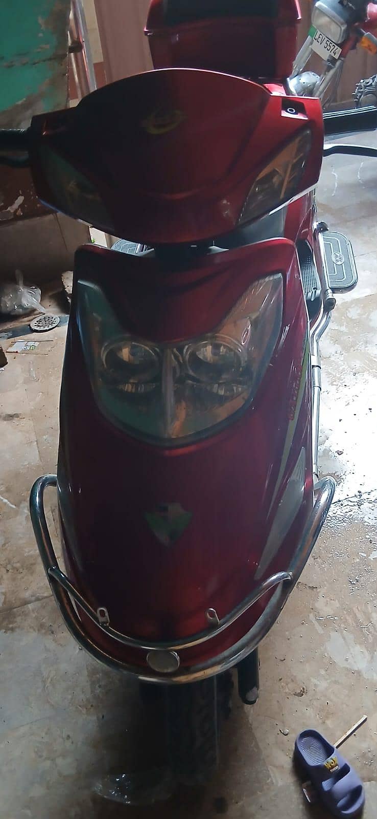 scooty 0